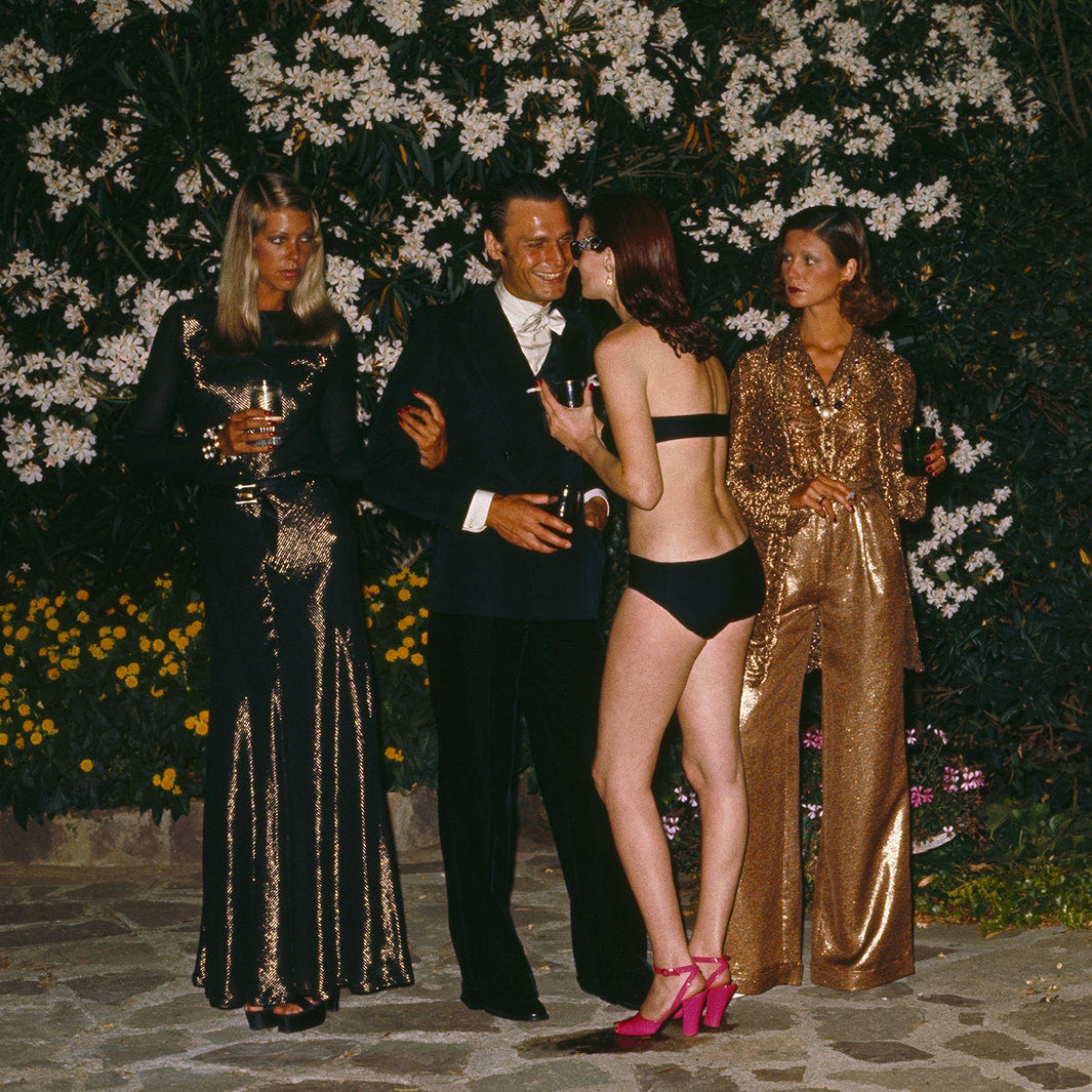 NOCTURNAL GREEN, IMAGE BY HELMUT NEWTON